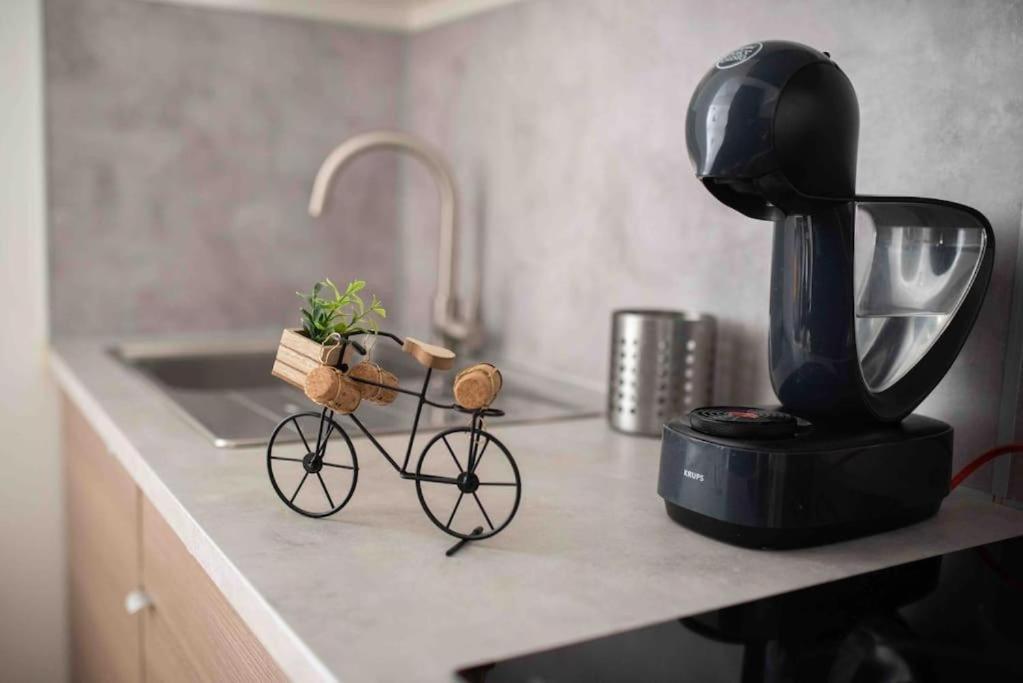 Appartement Tout Equipe Au Coeur Du Vieux Port Marseille Kültér fotó